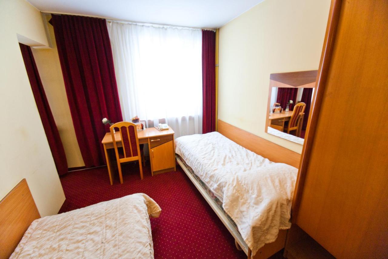 Hostel Malinowski City Gliwice Exteriör bild