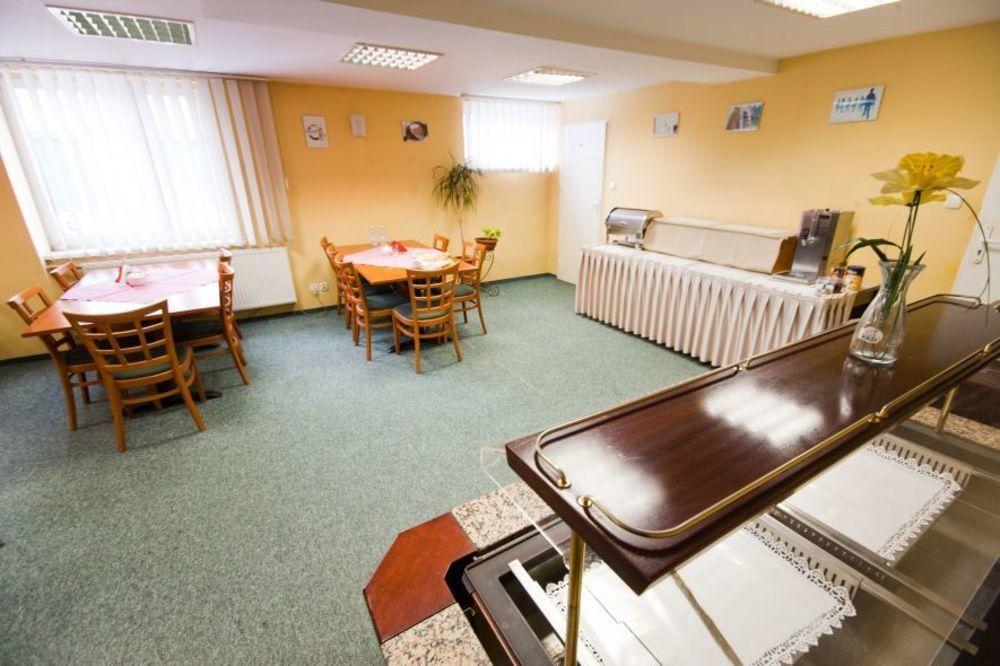 Hostel Malinowski City Gliwice Exteriör bild